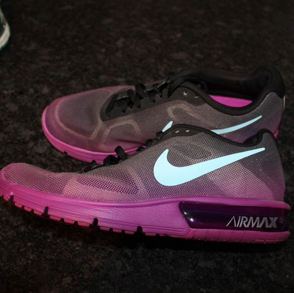Nike Air Max Sequent 9 EUC - Picture 5 of 7